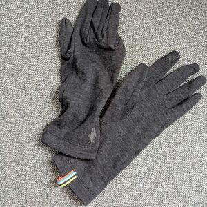 Smartwool 100% merino wool thermal grey size L large unisex gloves